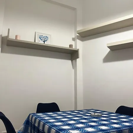 Διαμέρισμα Mergellina Ludopa *